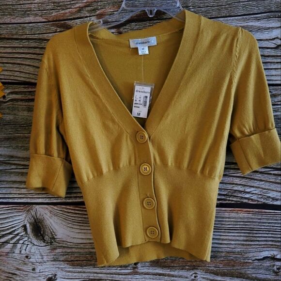 Dressbarn Women's Short Sleeve sweater shirt NWT (defect) - Picture 1 of 8